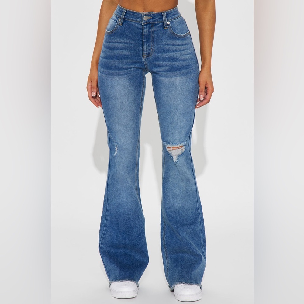 Fashion Nova Seven Heavens Stretch Distressed Medium Wash Flare Jeans size 3